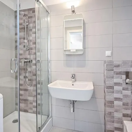 2 Bedroom Amazing In *